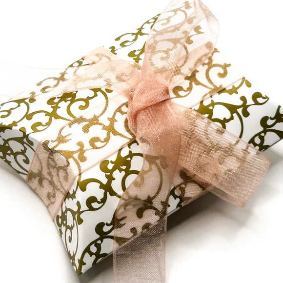 NWOT Cosmic Planetary pendant 18k gold plating over Sterling silver. - Picture 10 of 16